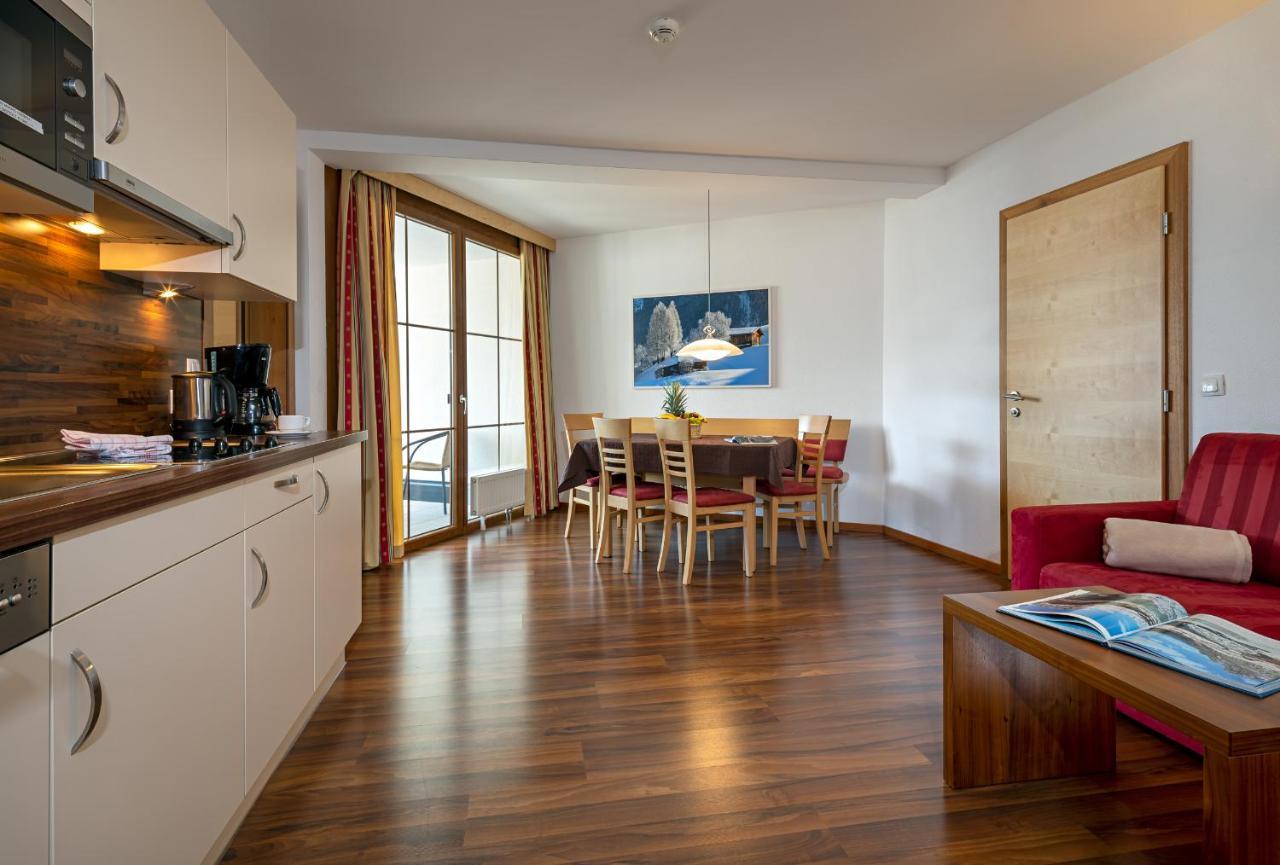 Apart-Hotel Aurora Fiss Exterior photo