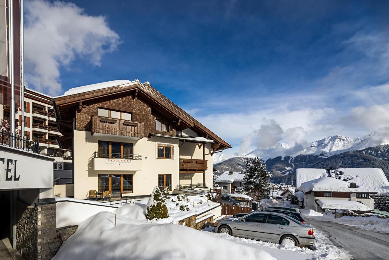 Apart-Hotel Aurora Fiss Exterior photo
