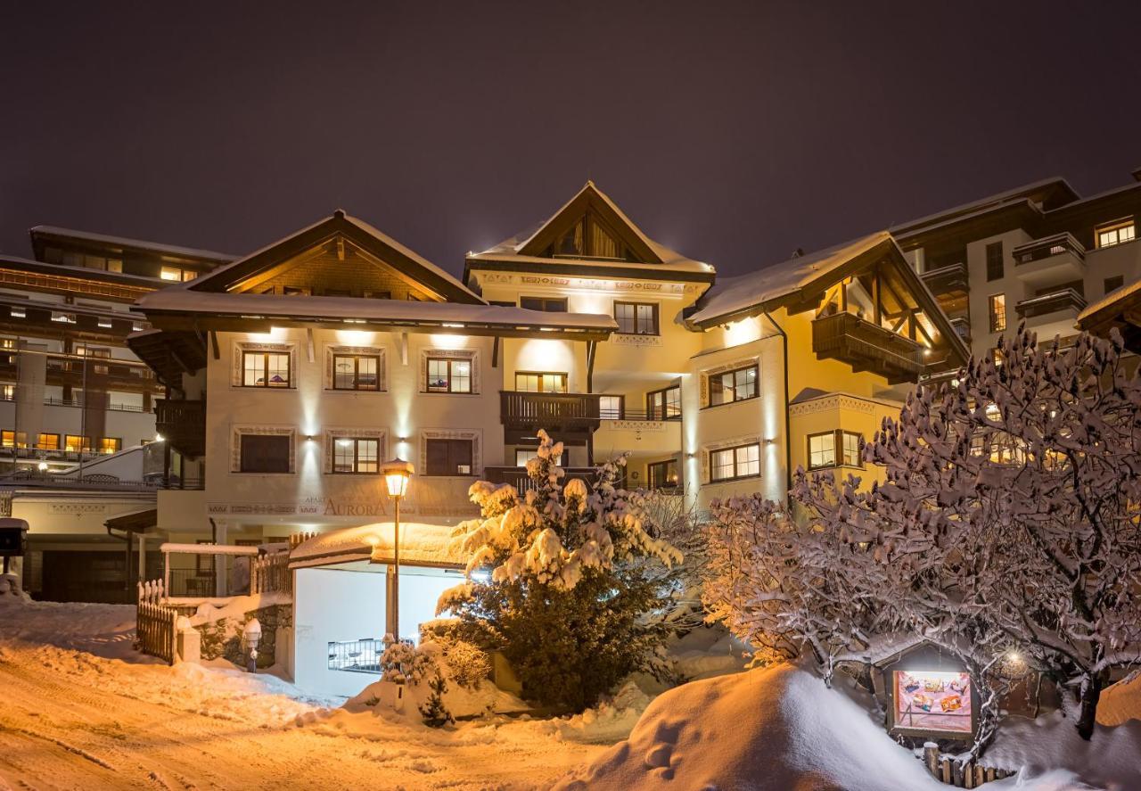 Apart-Hotel Aurora Fiss Exterior photo