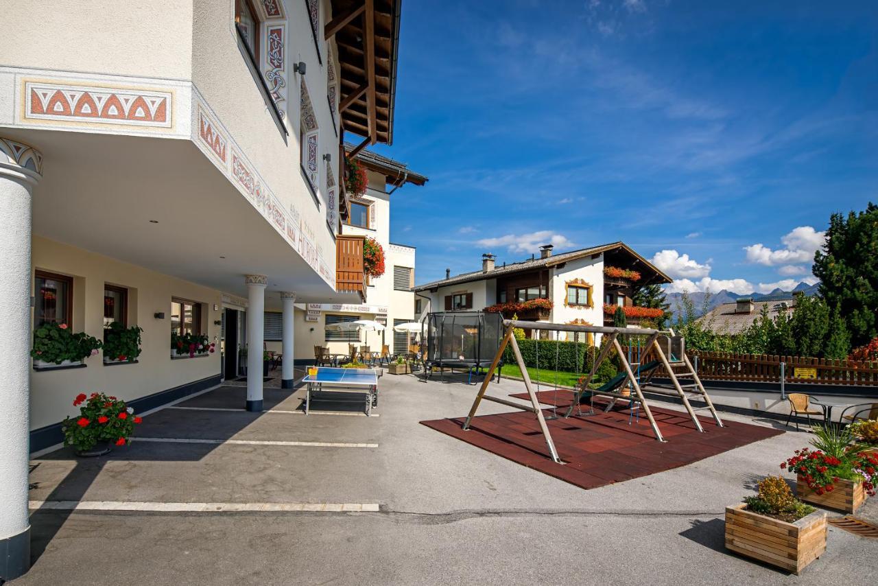 Apart-Hotel Aurora Fiss Exterior photo
